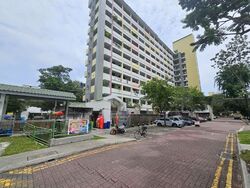 TOA PAYOH COURT (D12), Shop House #561608341
